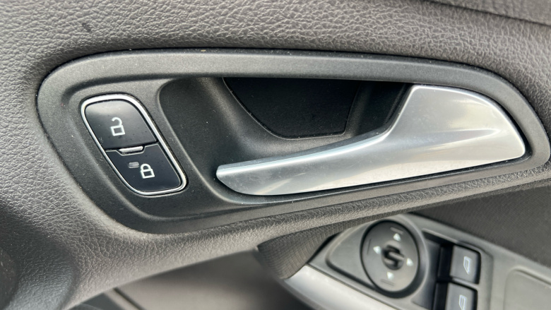 Ford Focus 1.0 EcoBoost 125 Zetec 5dr Petrol Hatchback